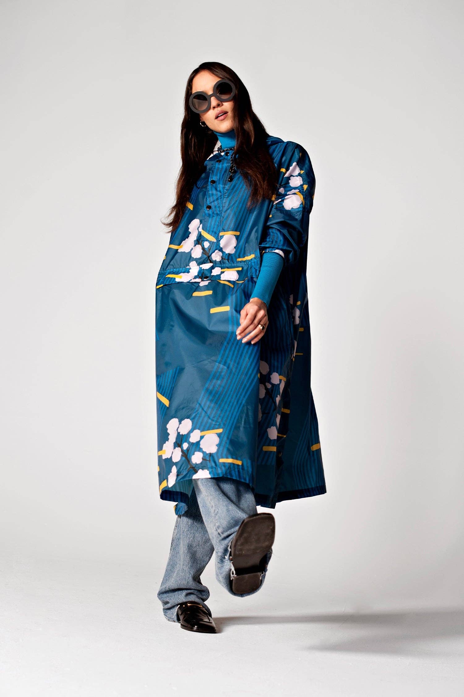 Rainkiss - Wholesale Poncho - Women's - Japanese Blossom - Rain Poncho1