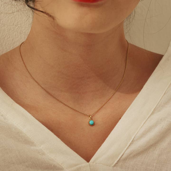 CURIOUS CREATURES - Wholesale Pendant/Charm Necklace - Nyssa Necklace - Blue Turquoise (Champagne Gold)