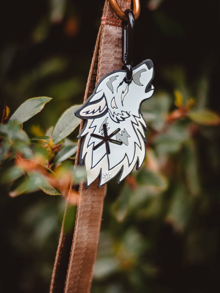 Poop N Go Wolf Design - Håndfri Poo Taske Carrier for engroshandel hos The Happy Paws Company