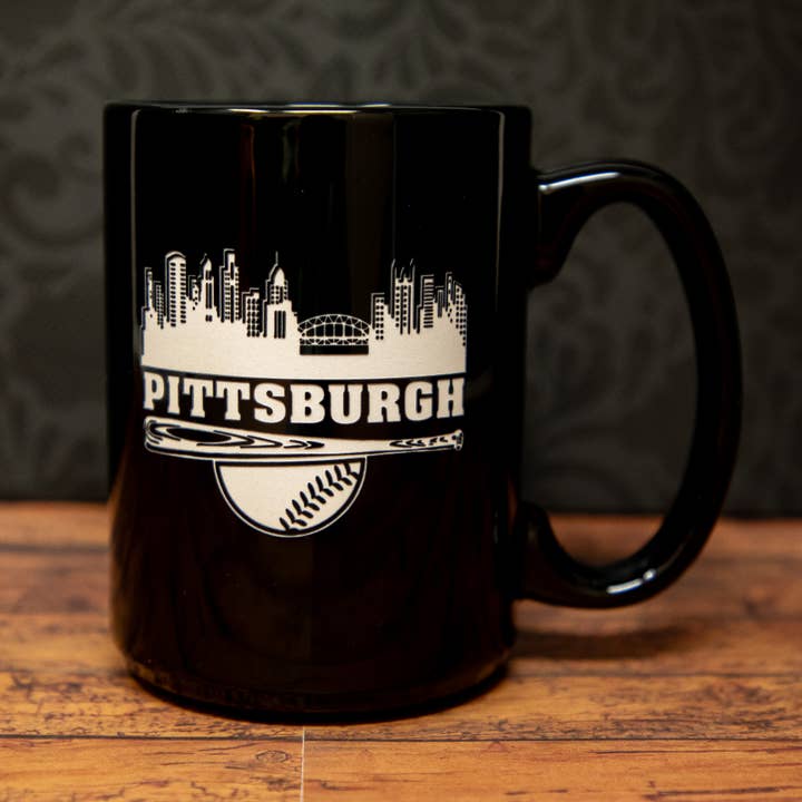 Pittsburgh Baseball PiratesSkyline Etched Drinkware Barware for wholesale by Gifts of Glass & Wear
