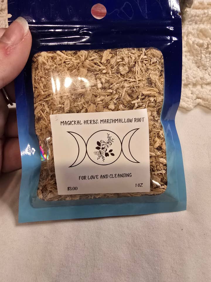 Marshmallow-wortel voor wholesale door Chaotic Crystal Chick Co.