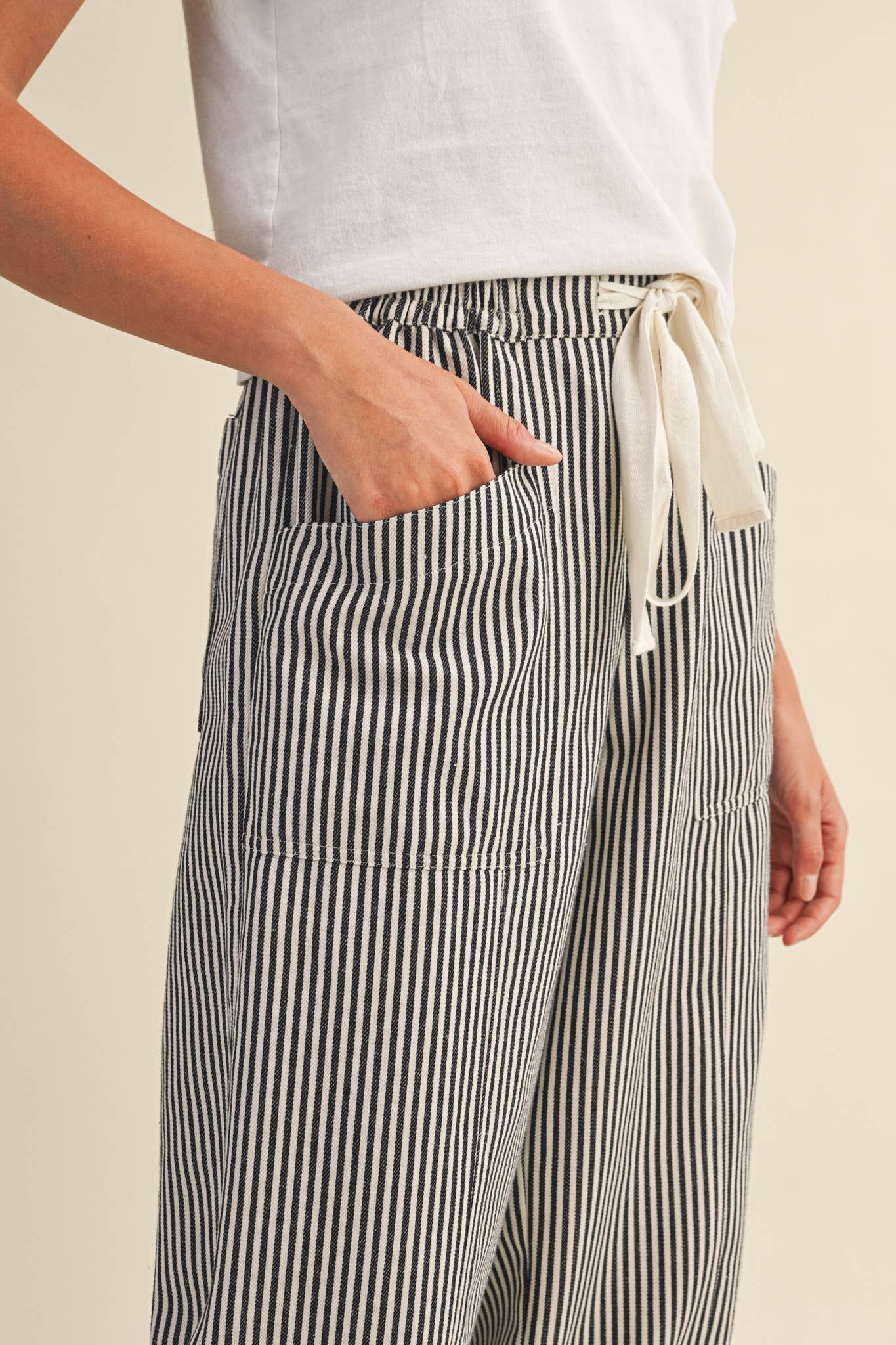 Black Offwht Stripe STRIPED WIDE LEG PANTS MP4461 for wholesale on Faire5
