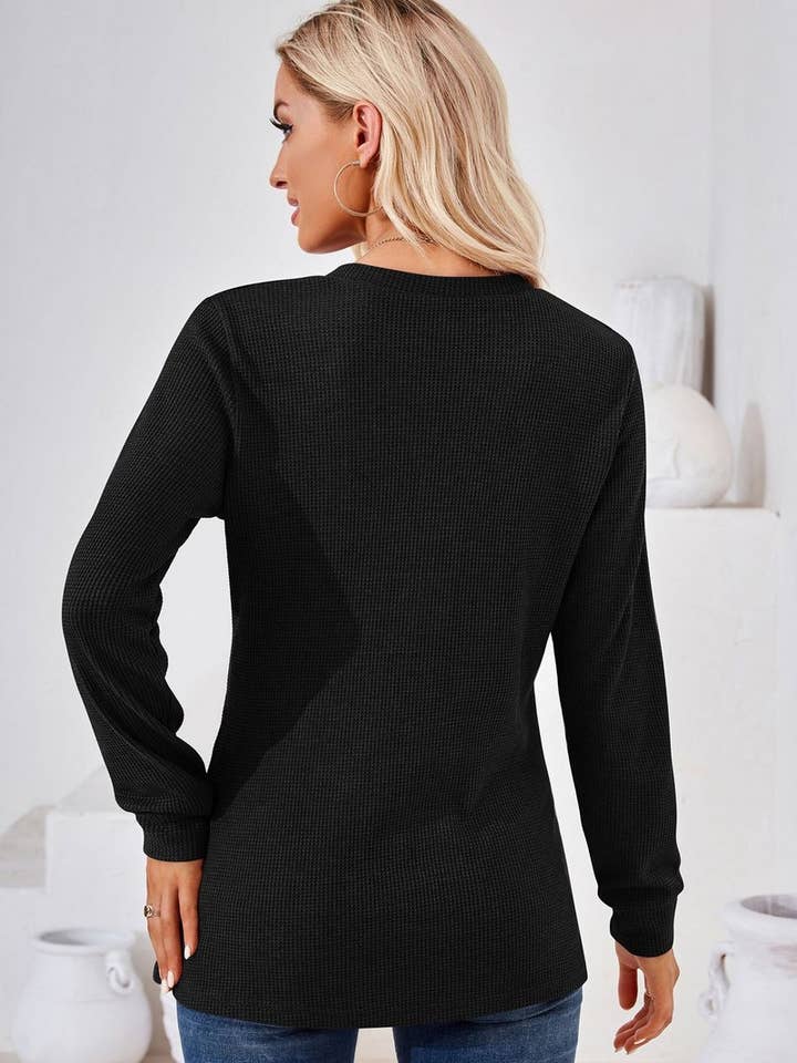 NINEXIS - Wholesale Blouse - Women's - CWTBLL01312_V NECK BUTTON SOLID LONG SLEEVE LOOSE TEE18