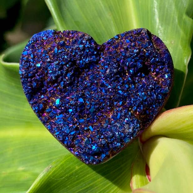 Titan Druzy kvarts hjärta för wholesale av Copper Moon Crystals