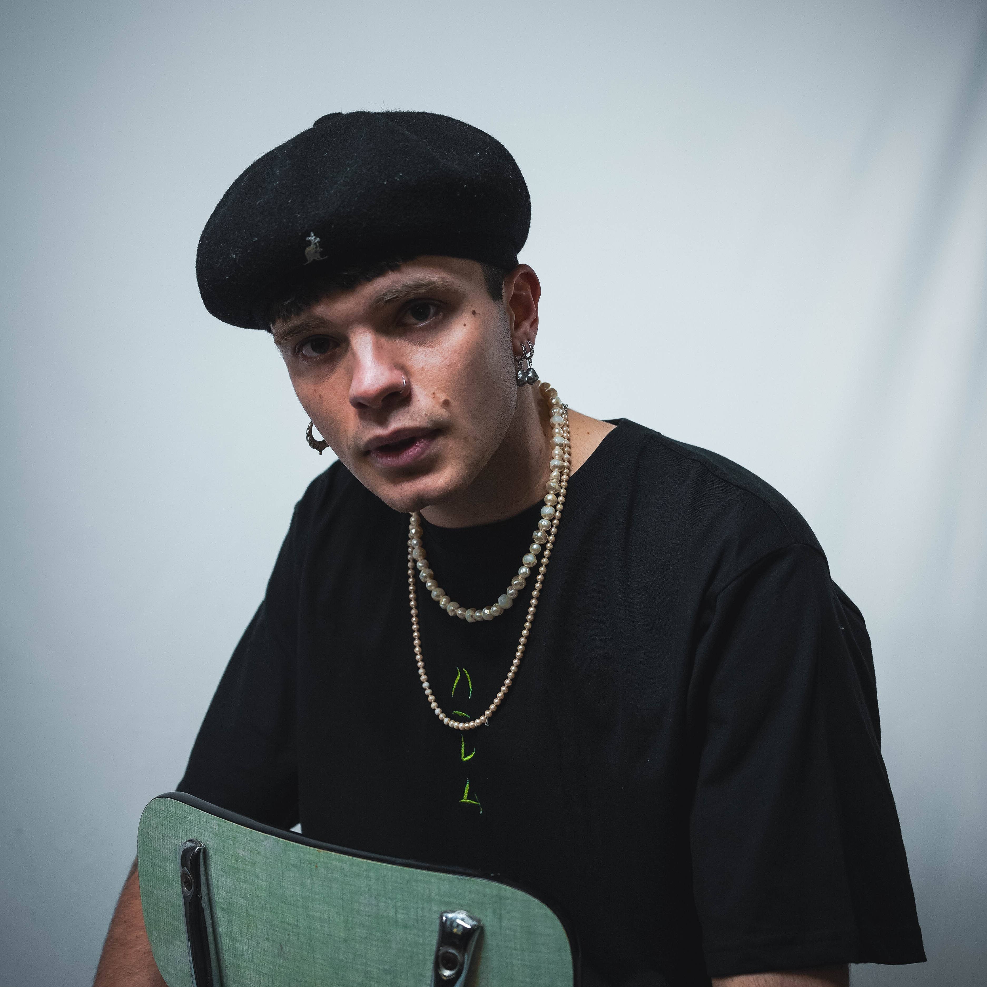 Harlem - Wholesale T-Shirt - Men's - Matrix Tee1