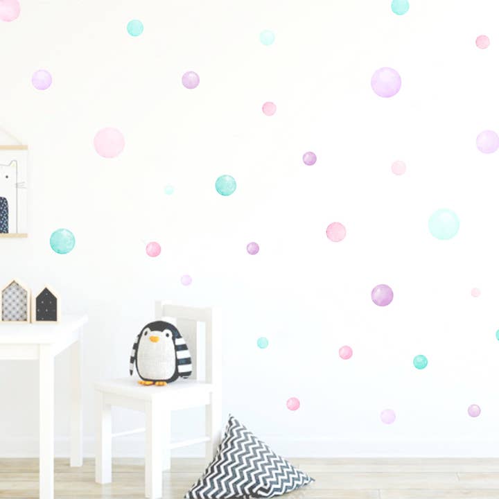 Lot de 110 autocollants muraux à pois aquarelle, rose menthe et violet pour chambre de fille, décalcomanies murales à pois, décor mural de bulles pastel douces pour chambre d'enfant. pour la vente par Decals Online
