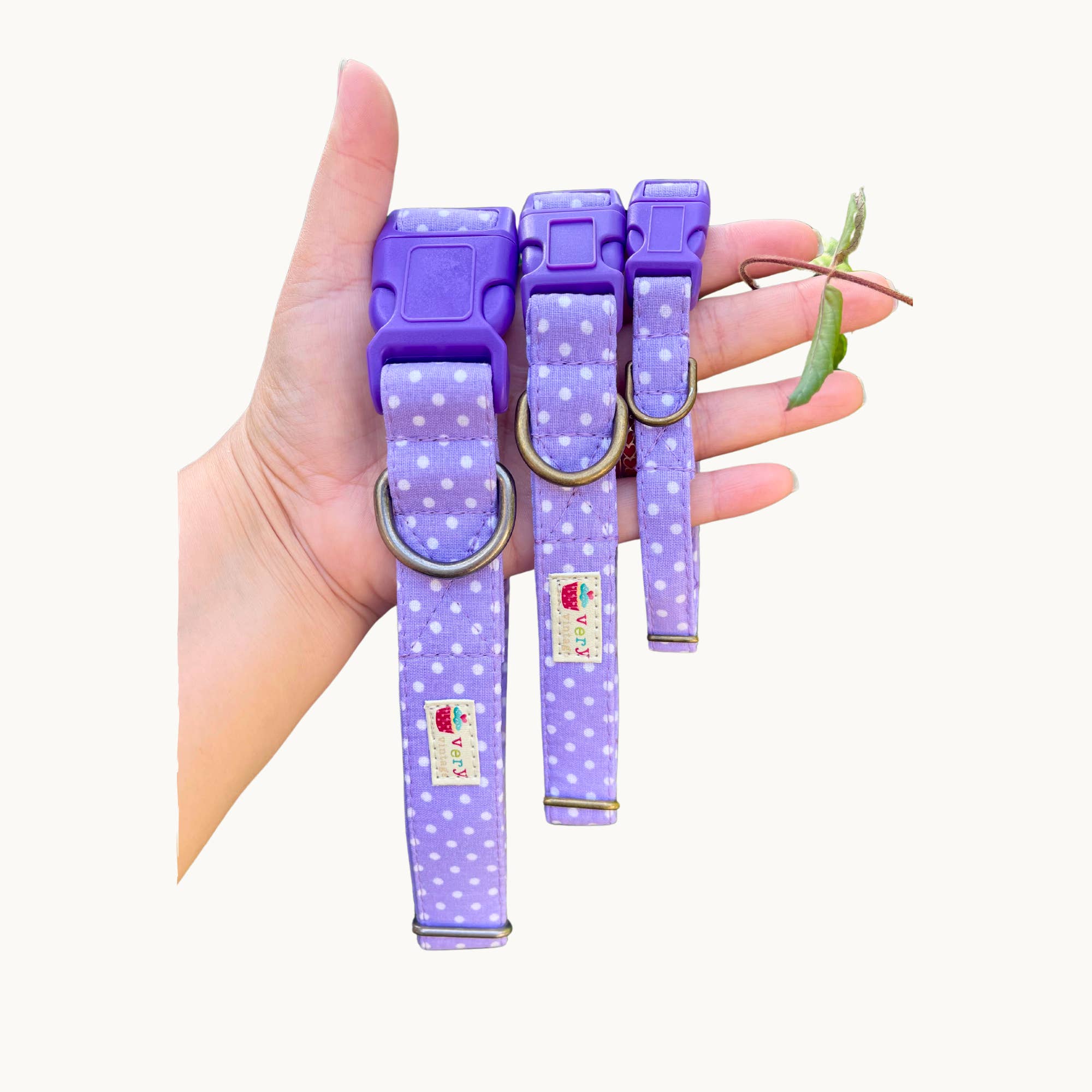 Very Vintage Designs – wholesale Pet collar – Cat/dog – Lavender Dog Collar Polka Dot Print Spring Pastel Handmade