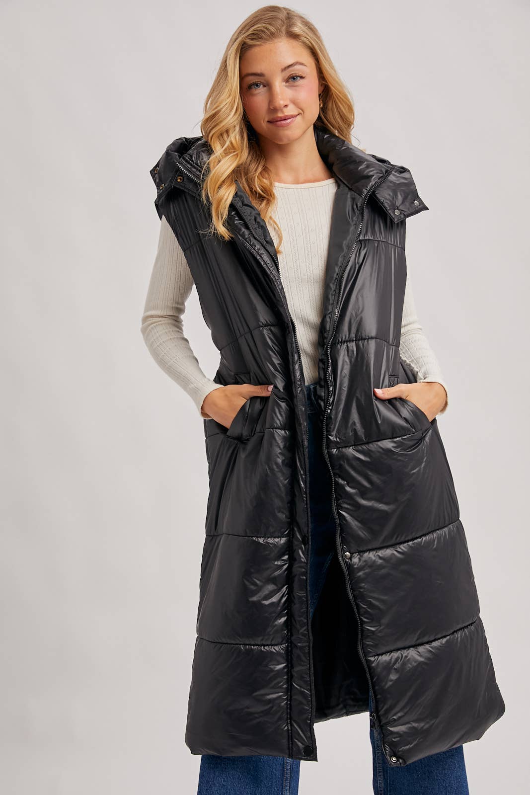 Bluivy – wholesale Väst - Dam – LÅNG LINJE BÄLTE PUFFER HUVA VÄST24