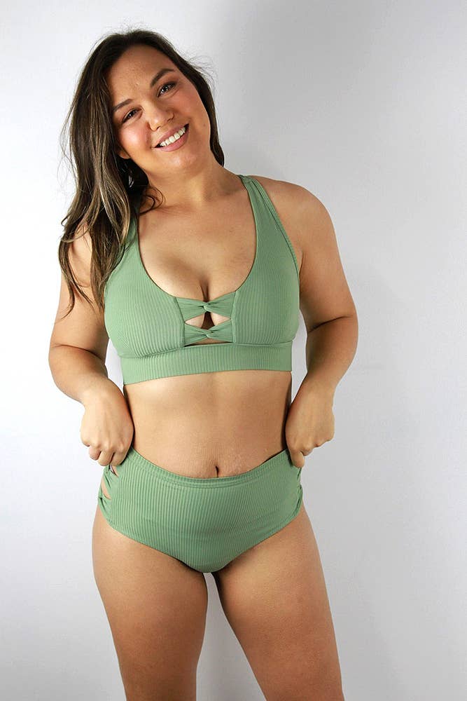 Sasha Sports Bra - Sage Green for wholesale on Faire5