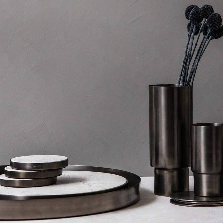 BEHR & CO. - Wholesale Decorative tray - Geo Round Tray | Black Nickel1