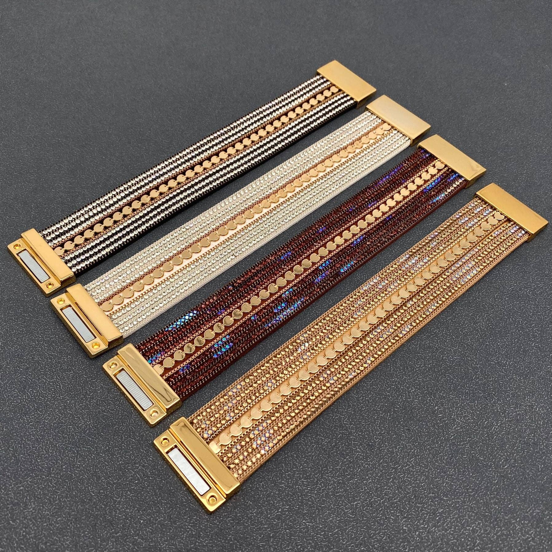 Mio Queena - Wholesale Bangle Bracelet - Sparkling Rhinestone Leather Magnetic Clasp Bracelet - LB3