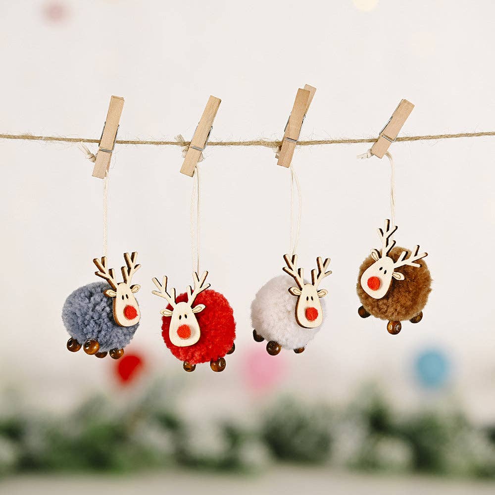Blak Wardrob - Wholesale Ornament Set - 4-Piece Reindeer Hanging Widgets1