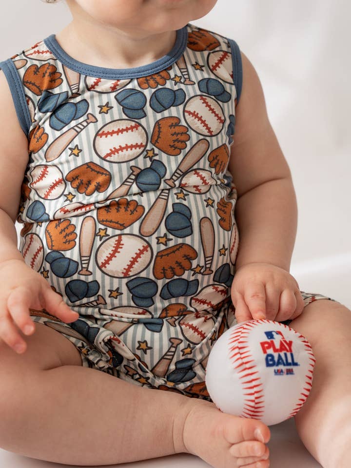 Blå baseball kort tank romper for engroshandel hos House of Henry