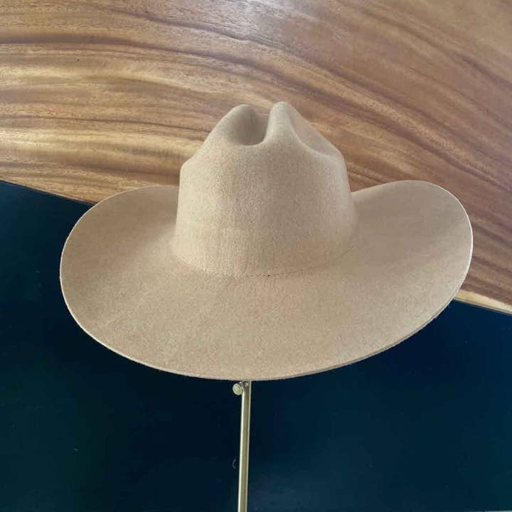 One and Only Accessories - Wholesale Cowboy Hat - Women's - Classic cattleman cowboy hat in Australian wool 43