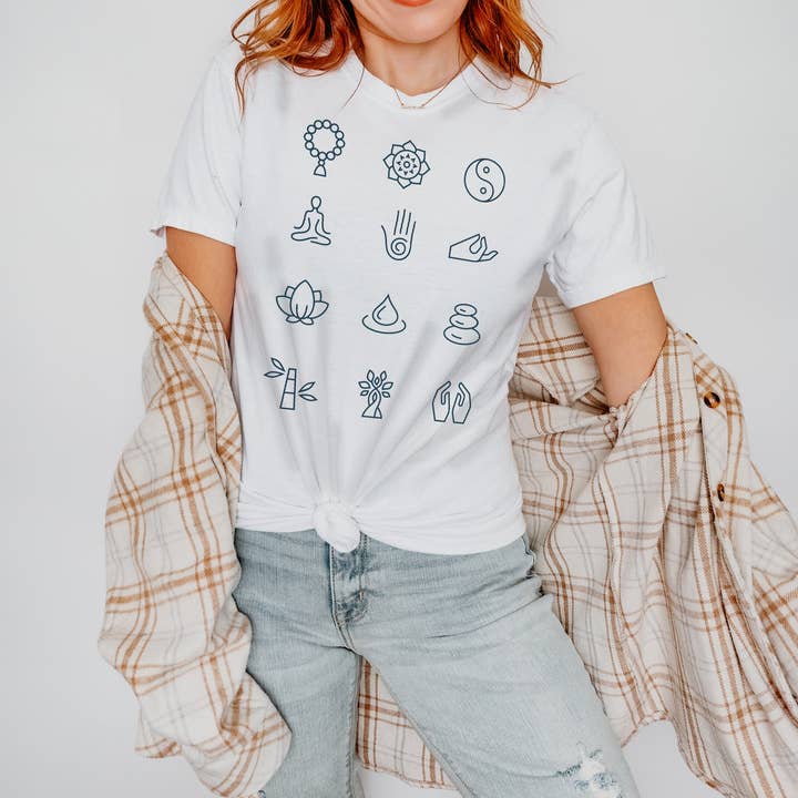 Yoga Icon T-Shirt pour la vente par Emogifts