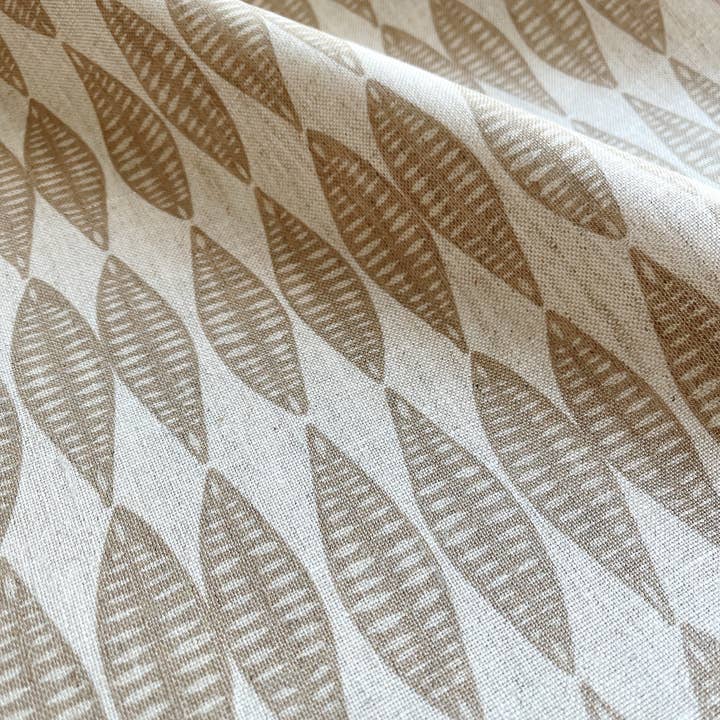 Emily Daws – wholesale Prydnadskuddfodral – Leaflette-kudde i mocka