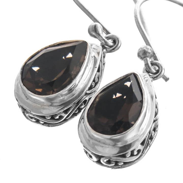 Pendientes de plata de ley 925 con diseño de lágrima de cuarzo ahumado y filigrana, 1/2". para venta al por mayor de FifiRose