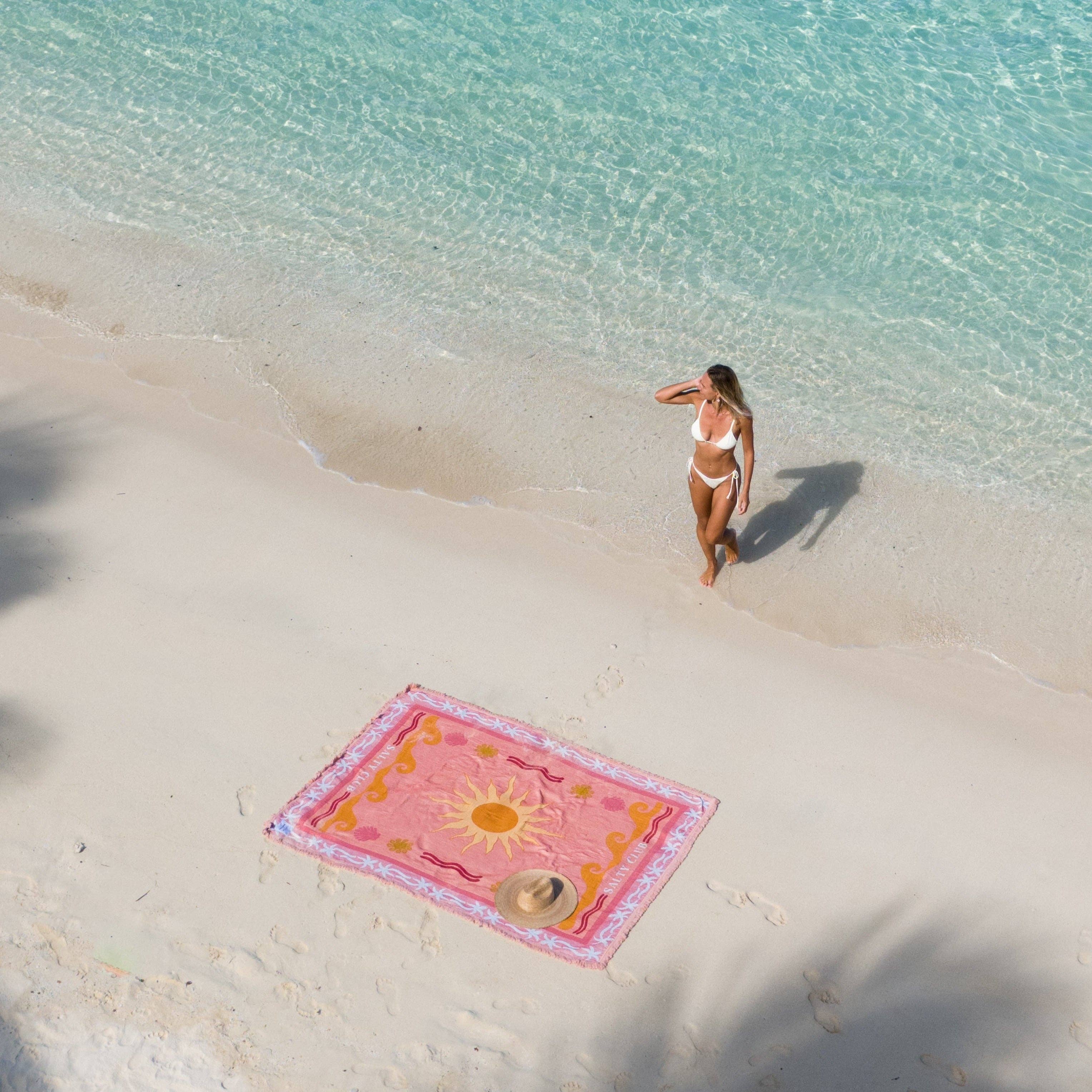 Sunni Scenes - Wholesale Area Rug - Salty Luxe Travel Rug4