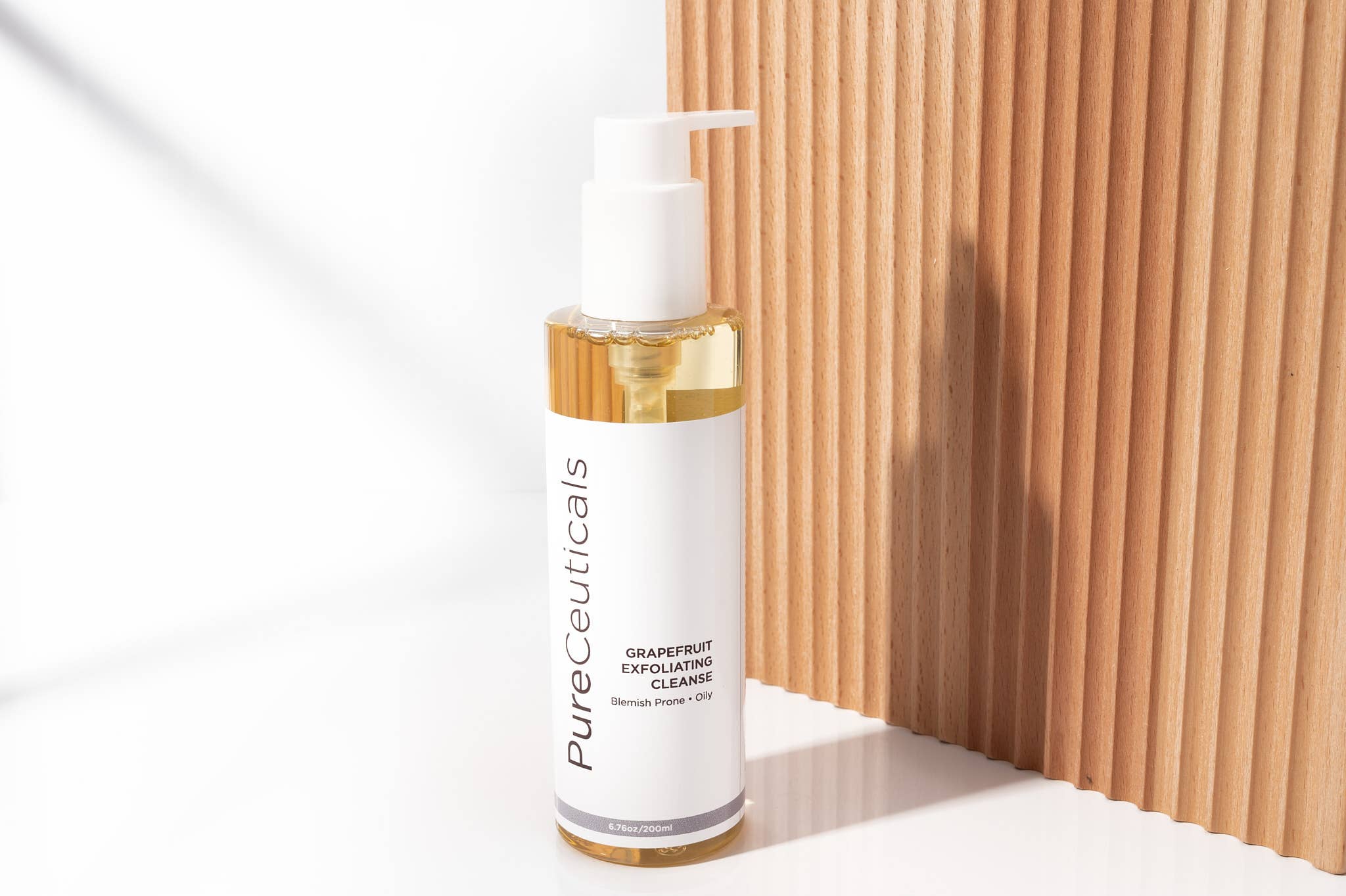 PureCeuticals Skin Care - Wholesale Facial Cleanser - Grapefruit Exfoliating Cleanse2