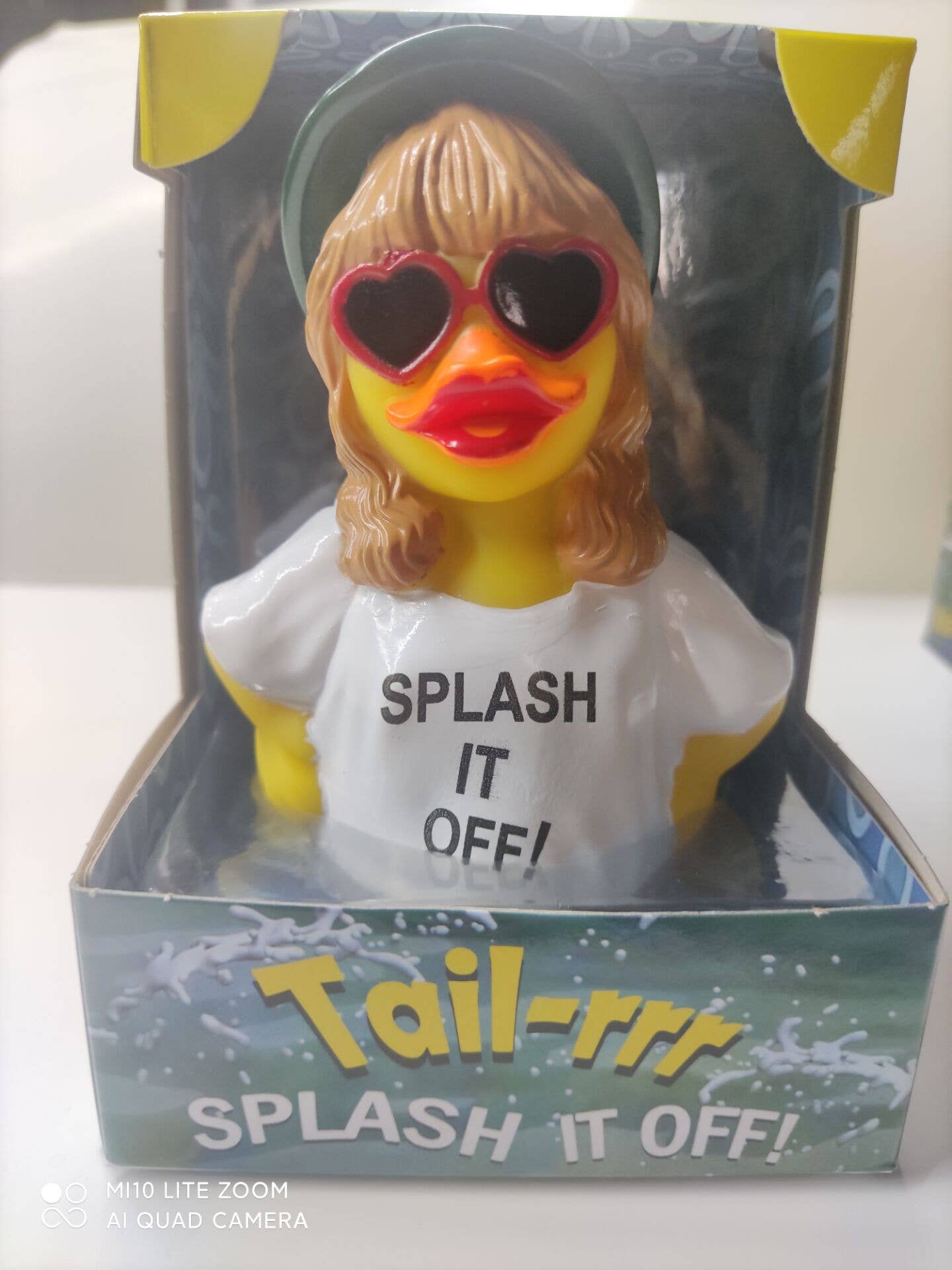 CelebriDucks - Wholesale Bath Toy - Baby - Tail-rrr - Splash It Off1