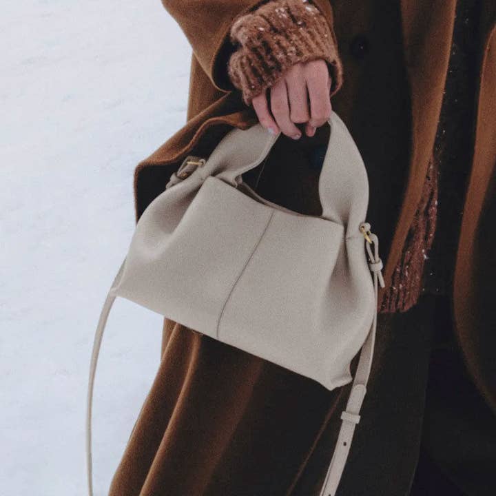 Large Capacity Crossbody Cloud Bag for wholesale by MoodGold