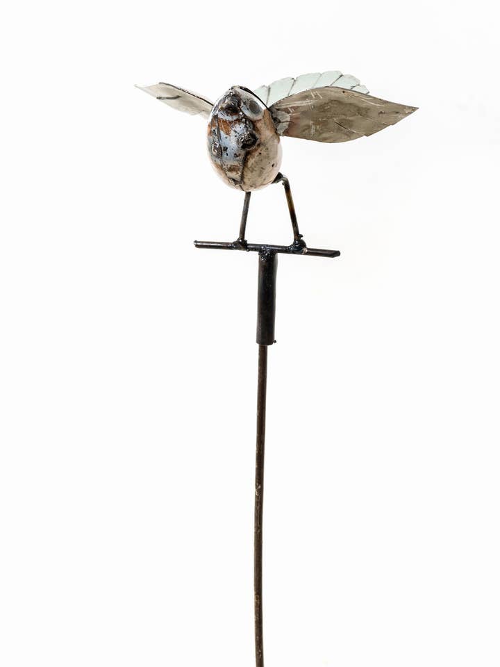 METAL WHITE PIWAKAWA ON STICK for wholesale by Zimba-Arts