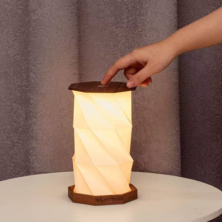 Gingko Design - Wholesale Accent/Desk Lamp - Twist Hexagon Lamp