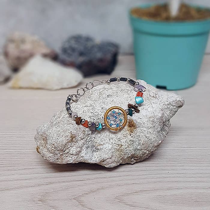 Pichincha - Wholesale Beaded Bracelet - Dream Catcher Chip Stone Metal Beaded Shakira Bracelet12