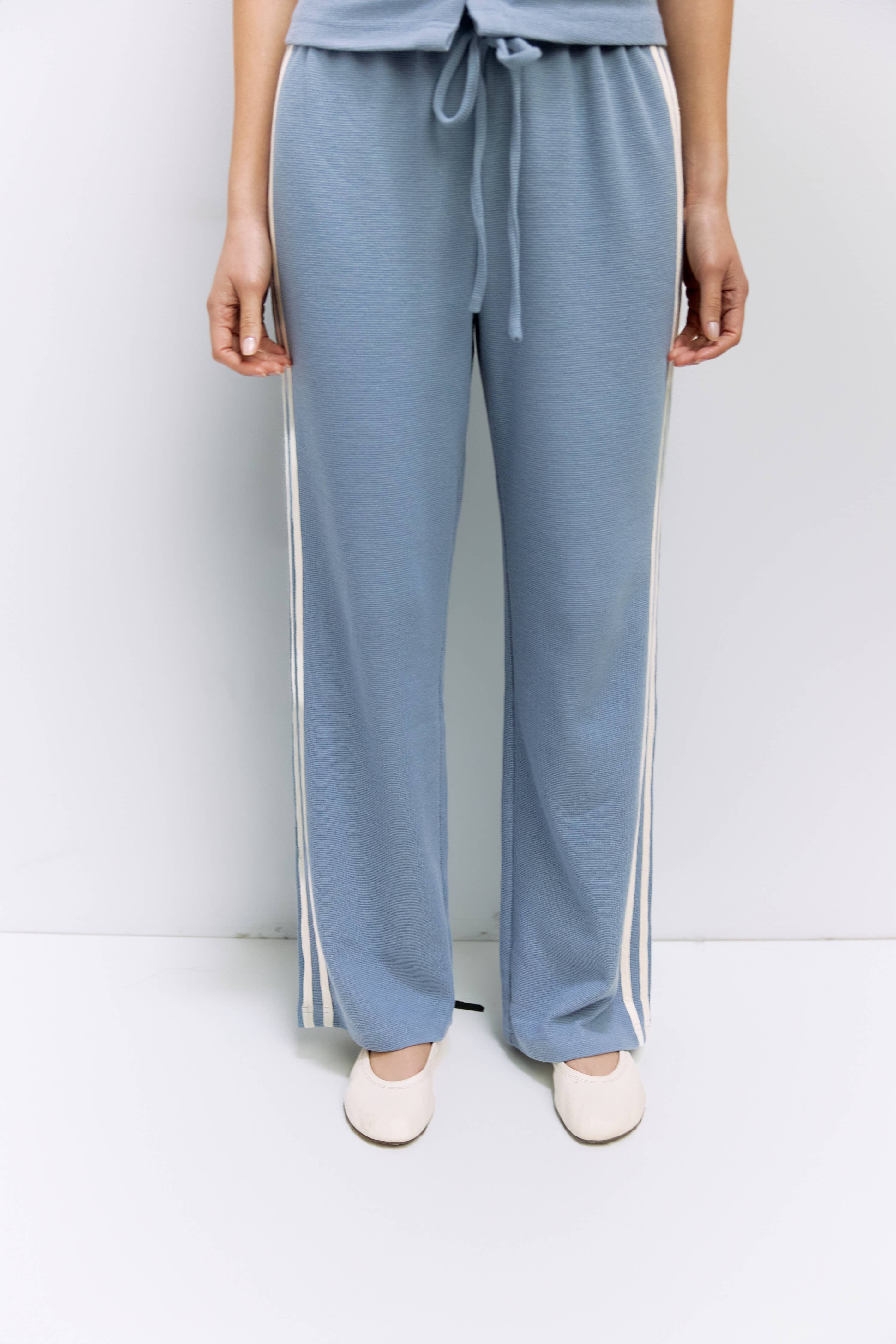 MOD REF - Wholesale Pants - Women's - The Enzo Pants | Women's Wide-Leg Thermal Sport Pants53