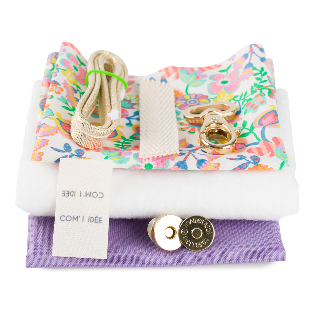 Com'1 Idée – wholesale Sömnadskit – Earphone Case Kit med karbinhake | Com'1 Idée3