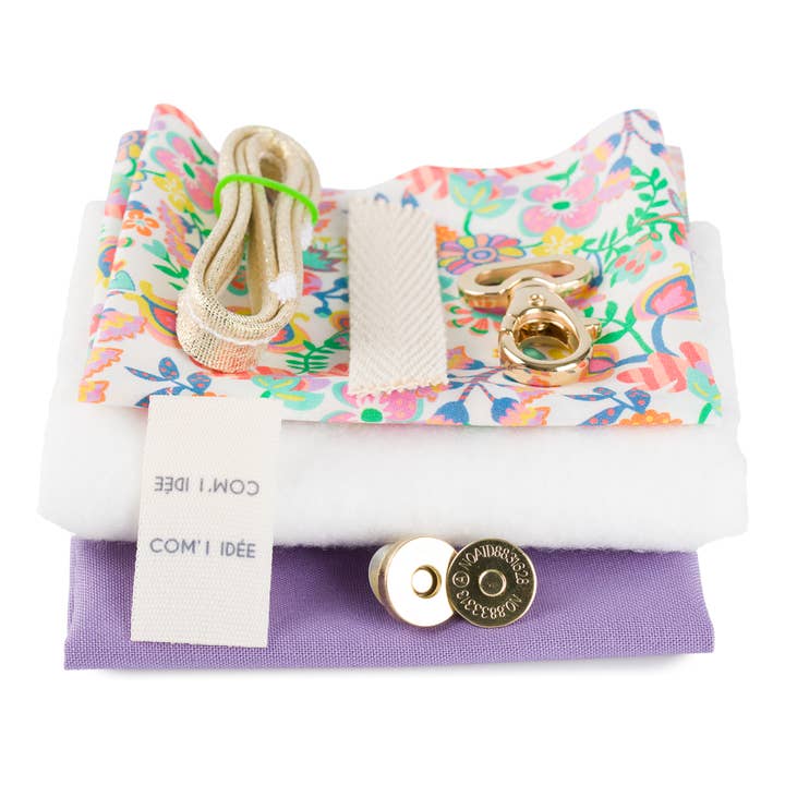 Com'1 Idée – wholesale Craft sewing kit – Earphone Case Kit | Calie3