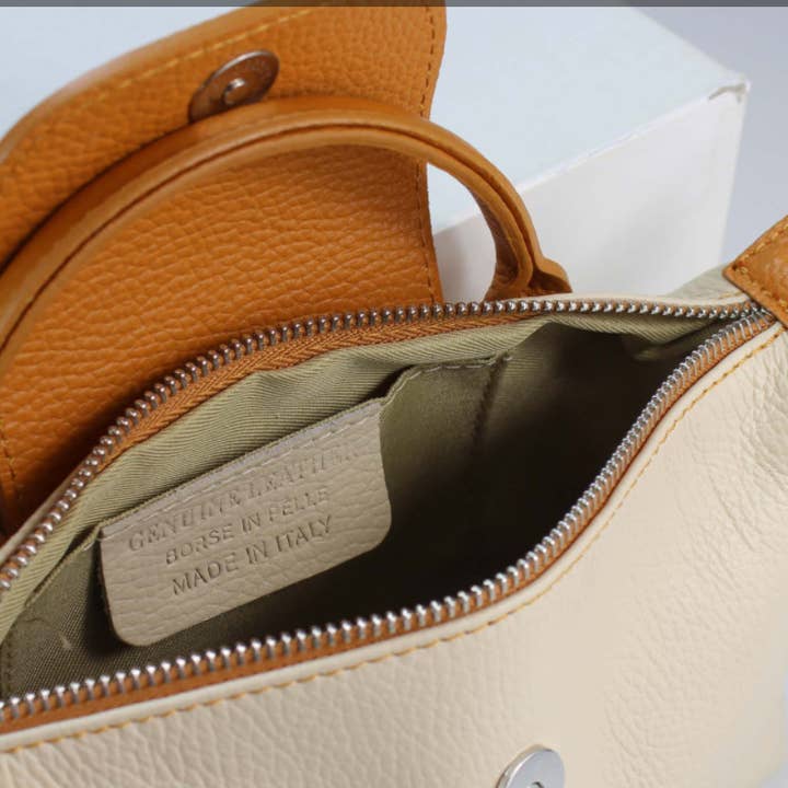 JIJOU CAPRI – wholesale Väska med handtag – Dam – LOLOCR Italiensk Läderkräm Liten Handväska med Tryckknappsstängning1