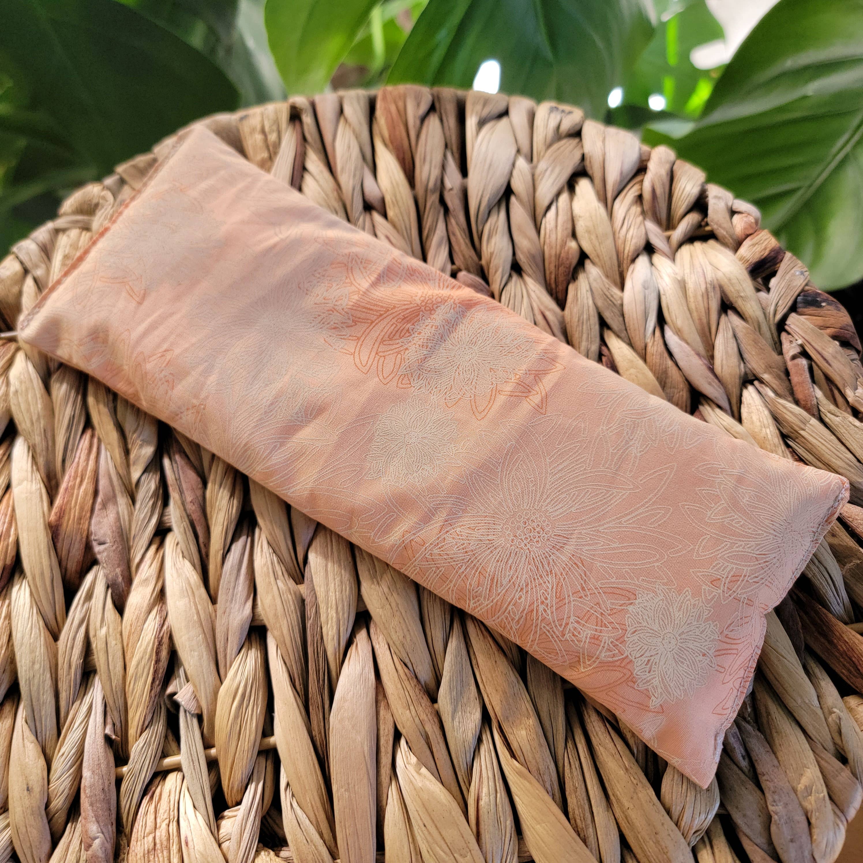 Calm Your Vibes - Vente Oreiller de spa/de thérapie - Housse lavable pour coussin yeux en coton 100 % - Forme cœur et cou26