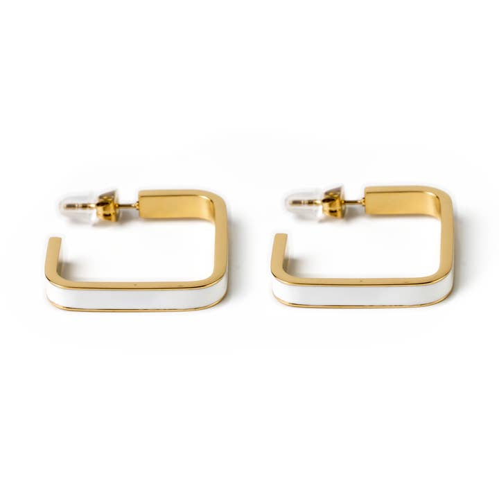 ORECCHINI QUADRATI SMALTATI per la vendita all'ingrosso da parte di Misfit Jewels