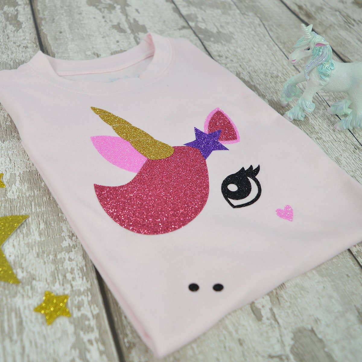 Rocket & Rose Ltd – T-shirts estampadas – Criança por atacado – CAMISETAS INFANTIS 'ESTRELA UNICÓRNIO' RRP £13,991