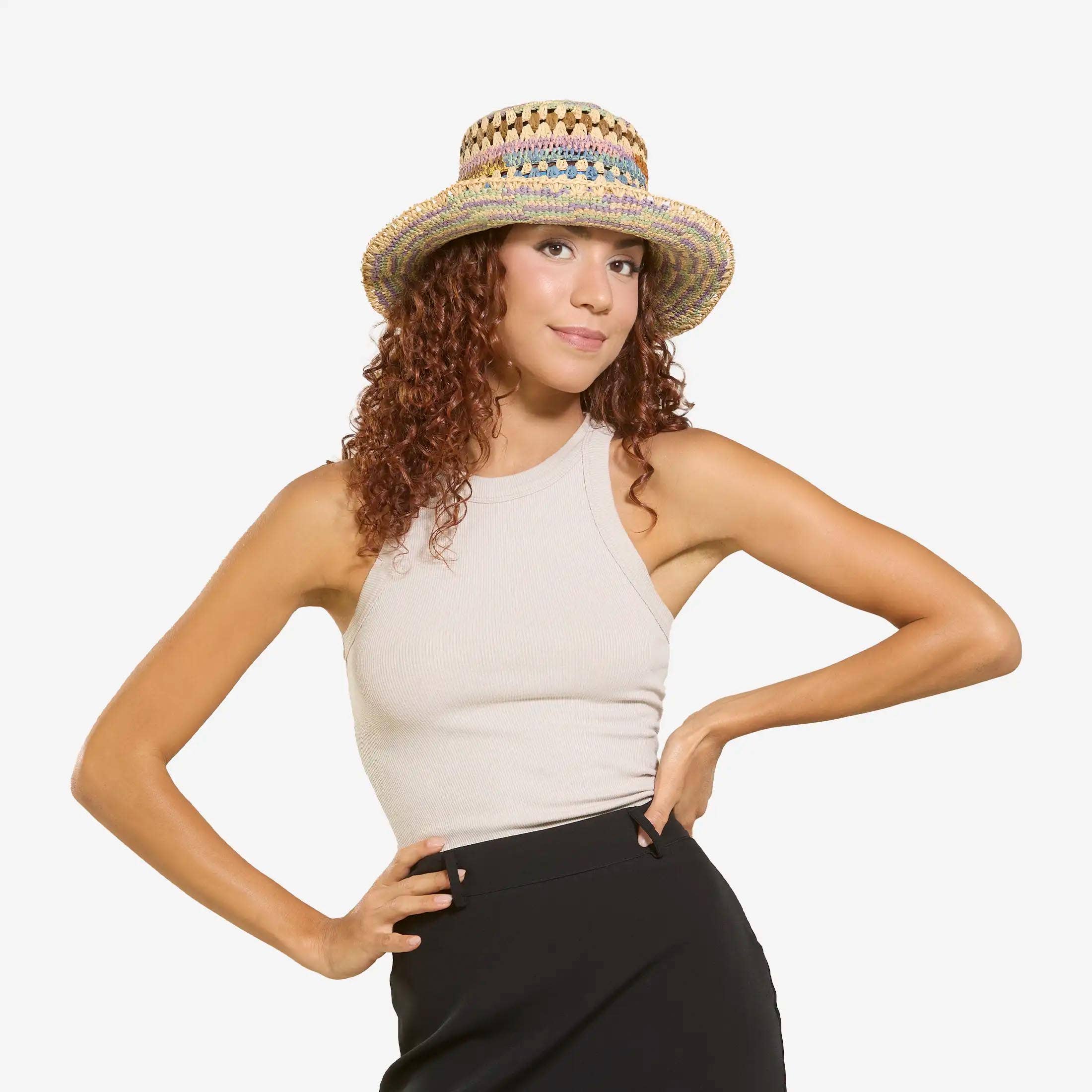 Fortissimo – Engroshandel Klokkehat – Kvinder – Hæklet hat i 100% halm1