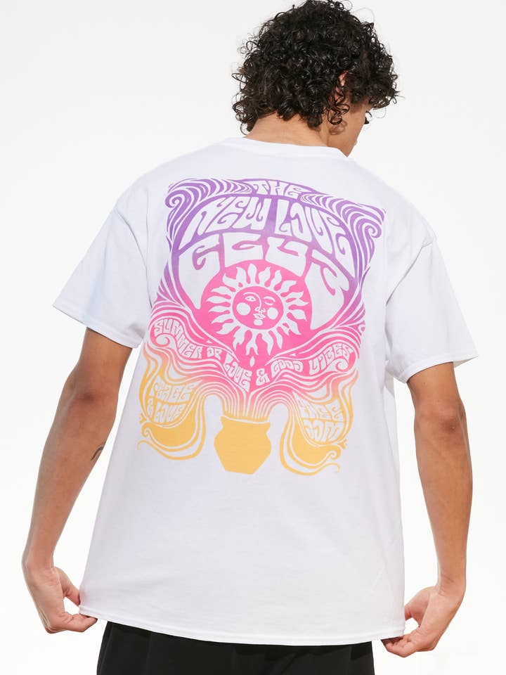 TRIPPY AFFISCH VIT TEE för wholesale av New Love Club