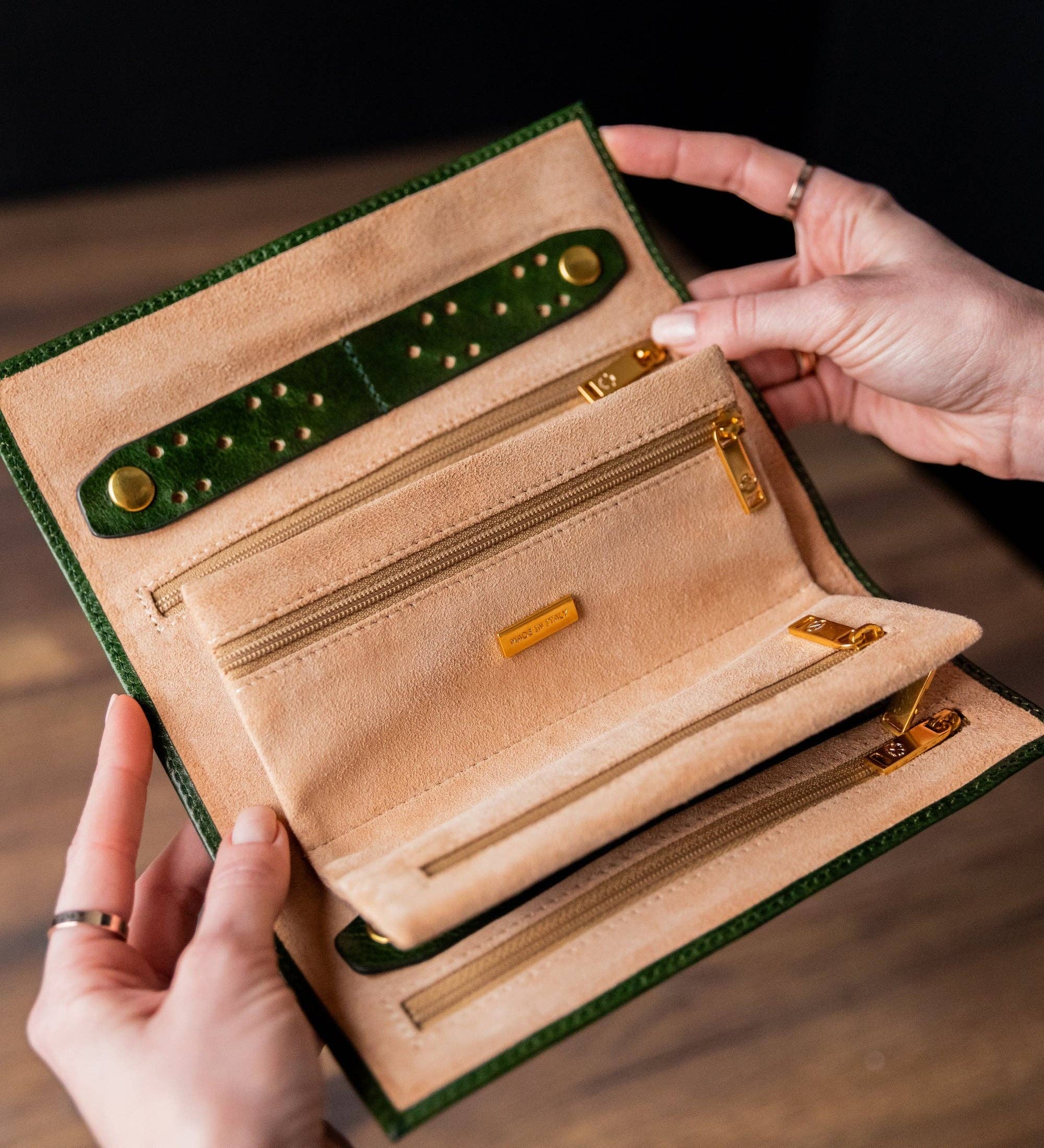 Time Resistance - Venta al por mayor Joyero/organizador de joyas - Estuche de Viaje para Joyas de Cuero para Mujer - Madame Bovary19