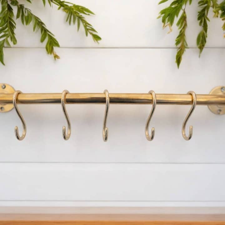 Moroccantastics - Wholesale Kitchen Storage/Organizer - Unlacquered Brass Pot Rail with Hooks - Elegant Kitchen Pot Rack & Hangers2