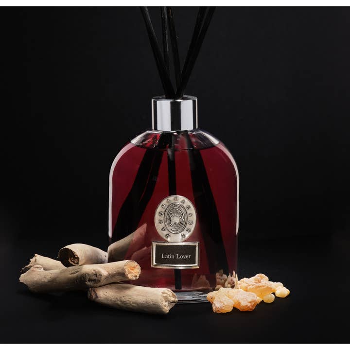 Latin Lover Arredamento Olfattivo for wholesale by Pavoni Vaganti