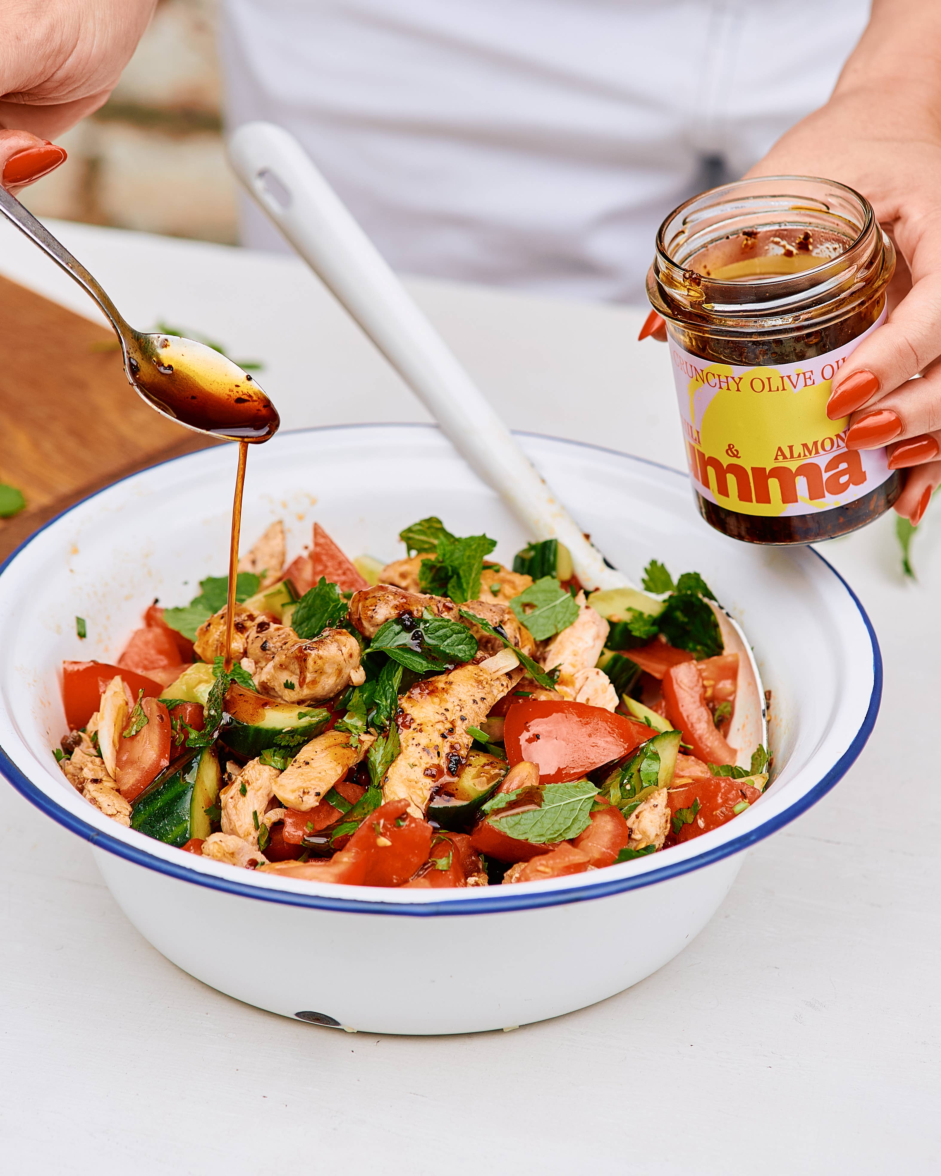 UMMA – Engroshandel Sauce – UMMA ekstra jomfru olivenolie med chili og mandler5