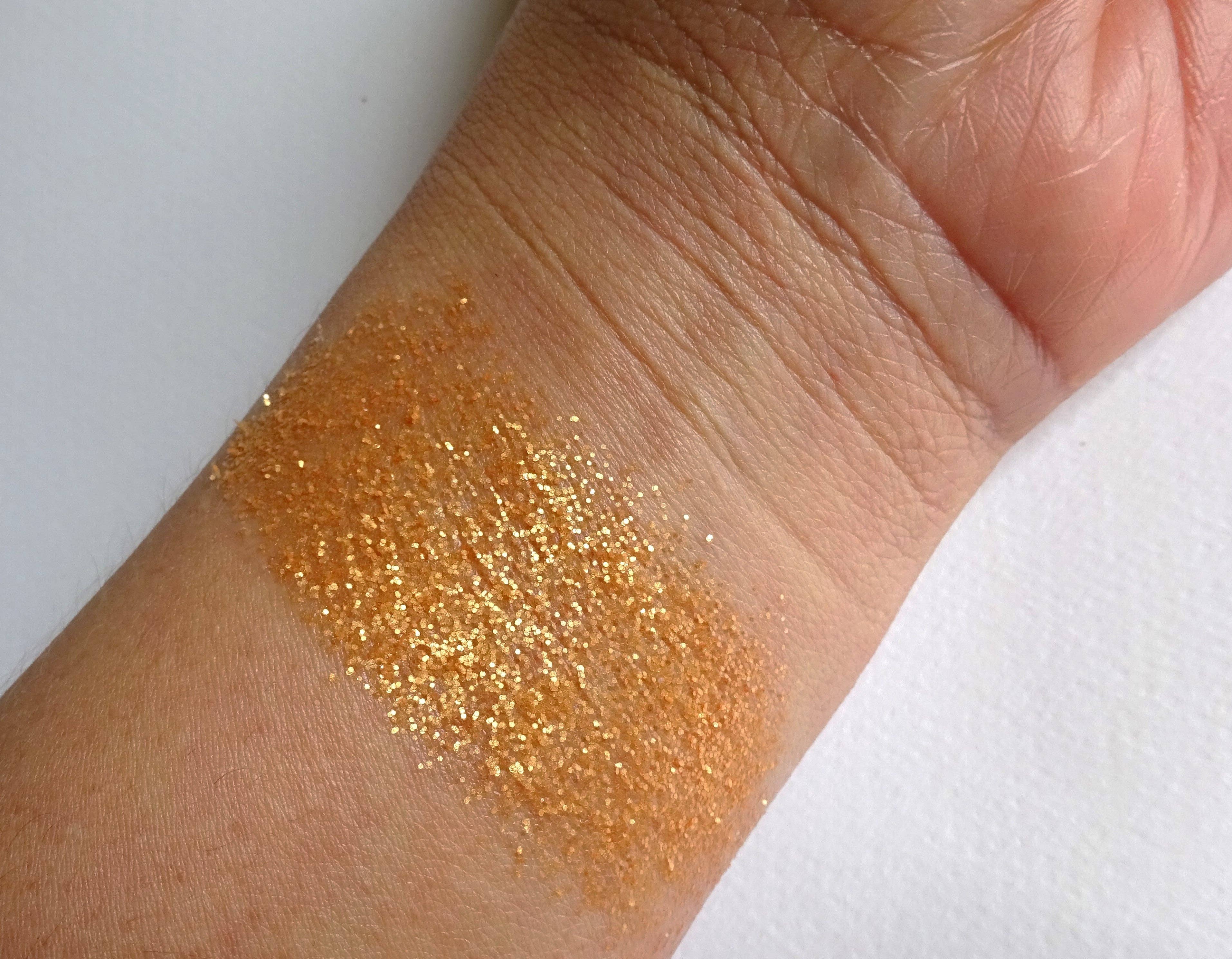 Éclairée - Wholesale Body Glitter/Shimmer - Eco Glitter Dark Gold S1
