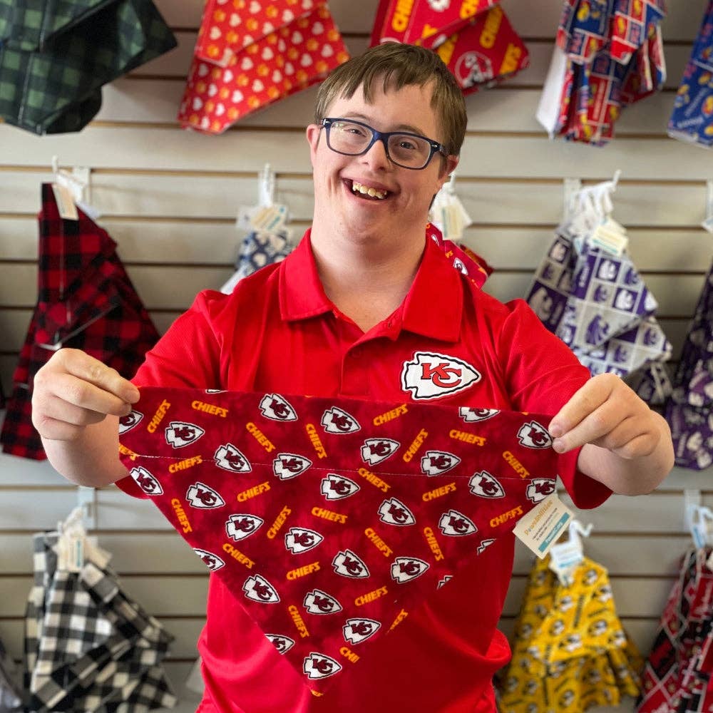 PawsAbilities - Wholesale Pet Bandana - Dog - Kansas City Chiefs Flannel Dog Bandana2