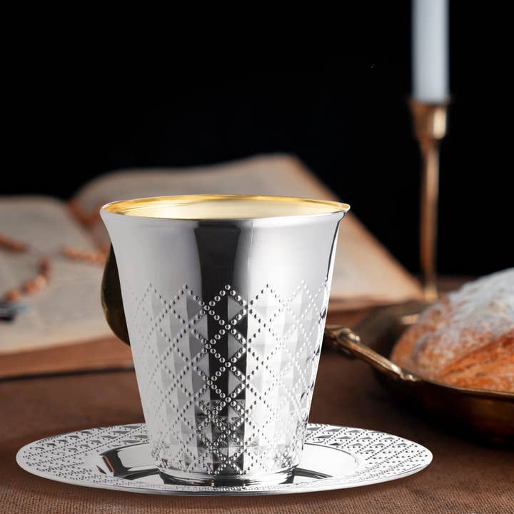 Smarty had a Party - Wholesale Disposable Cup - 5 oz. Metallic Aluminum Silver Plastic Kiddush - 600 pcs7