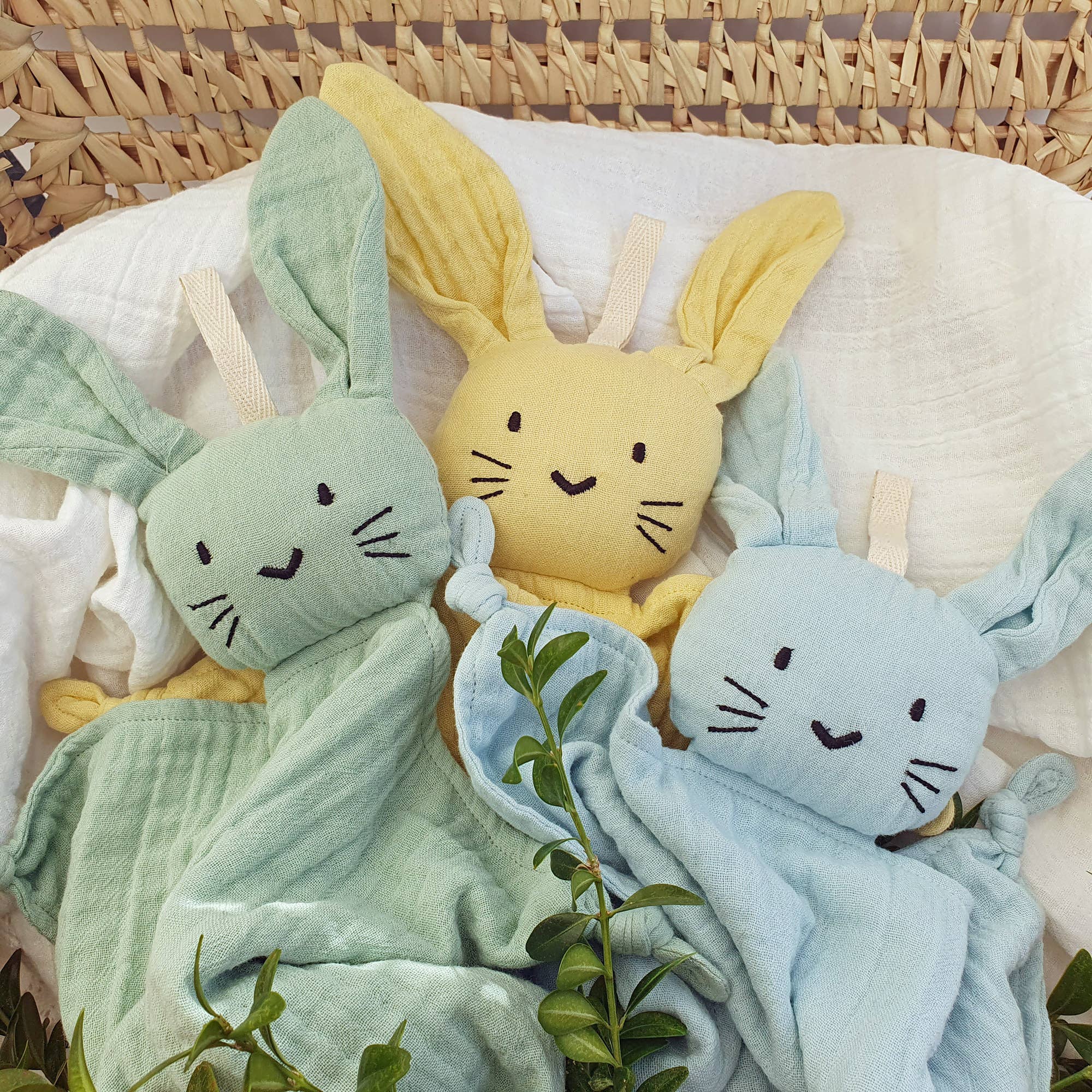 Summerville organic – wholesale Security/cuddle blanket – Baby – Organic Cuddly Rabbit Sun Yellow4