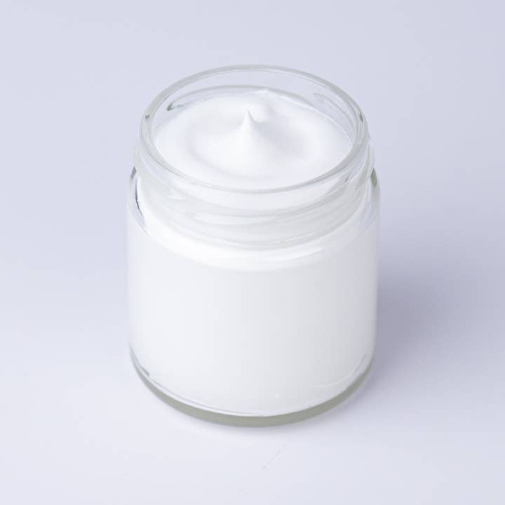 MARCA BRANCA Manteiga de Barba Natural Tallow Man | Cuidados Naturais para Barba e Pele e outras tendências em Compre produtos barbearia B2B. Devoluções gratuitas e condições de pagamento a 60 dias na Faire na Faire.