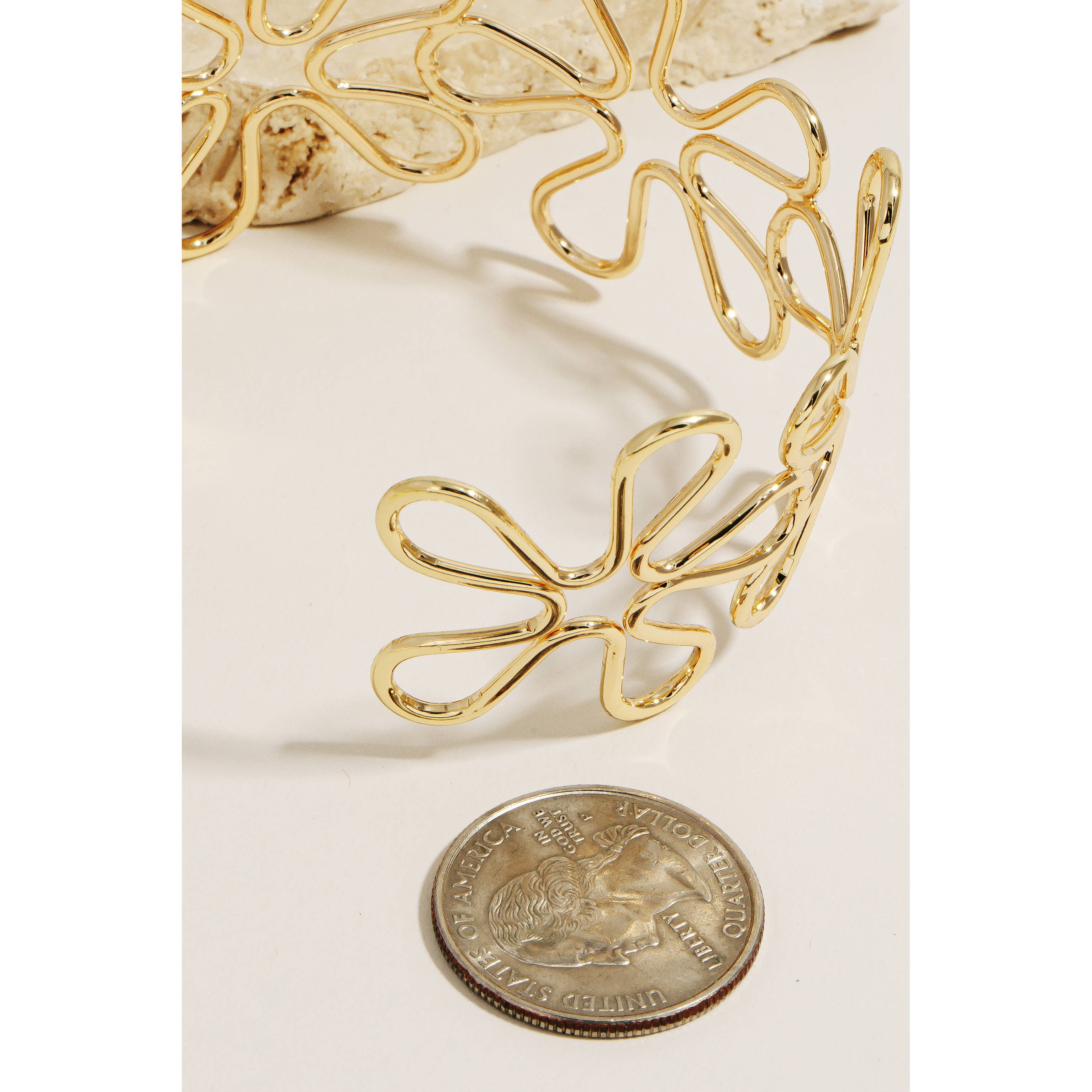 Anarchy Street – wholesale Cuff bracelet – Metallic Wire Flower Cuff Bracelet1