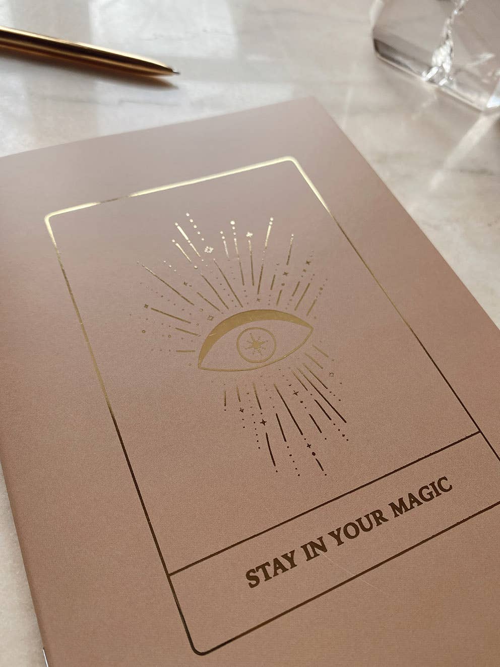 Anna Cosma – wholesale Journal/diary – STAY IN YOUR MAGIC - BLANC JOURNAL - GOLD FOIL EYE NOTEBOOK1