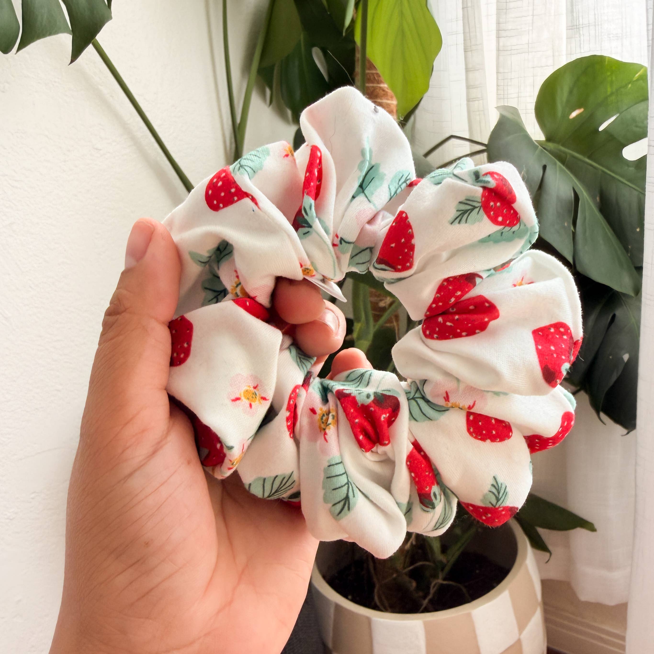 Wild Rose Accessories - Wholesale Scrunchie - Women's - Strawberry Fields l Stretch Scrunchie 2