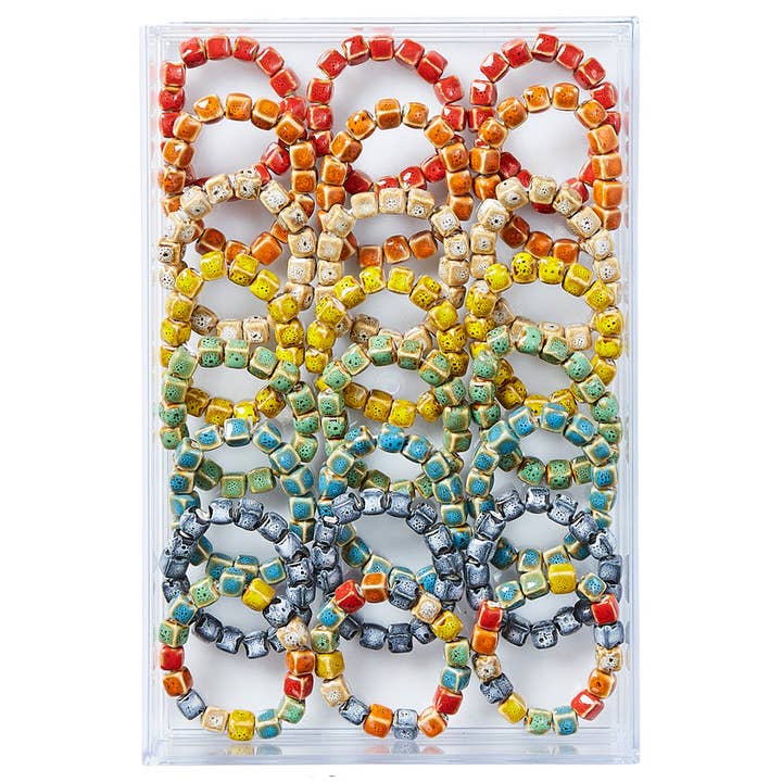 Hadley Wren – Pulseira de missangas por atacado – Mini pulseira de argila em forma de cubo - pacote com 24 sortidos1